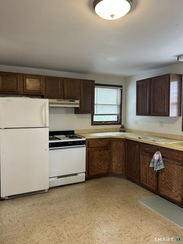 52 Putnam Avenue, Hamden, CT 06517