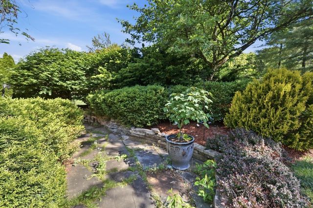 7012 Valley Falls Court, Liberty Twp, OH 45011