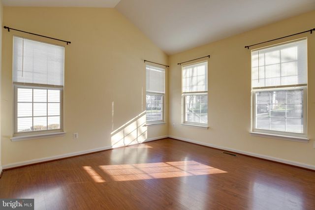 9924 ARROWOOD DR, Manassas, VA 20111