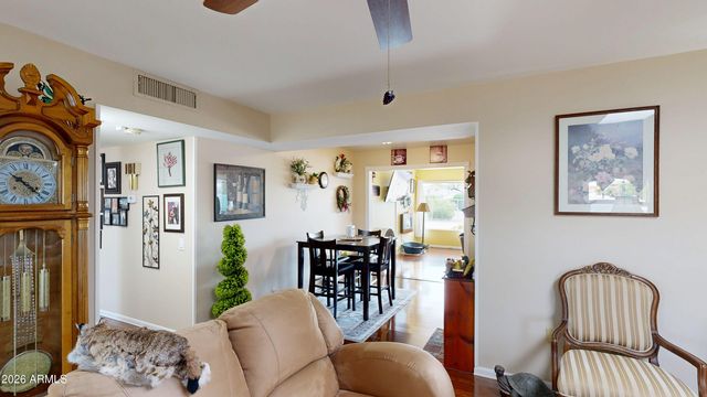 9205 W LONG HILLS Drive, Sun City, AZ 85351