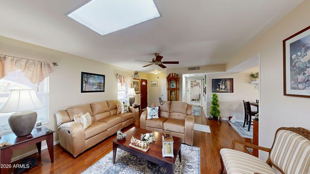 9205 W LONG HILLS Drive, Sun City, AZ 85351
