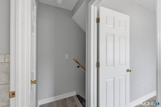 26 Rock Creek Road, New Haven, CT 06515