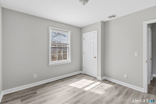 26 Rock Creek Road, New Haven, CT 06515