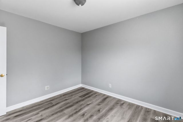 26 Rock Creek Road, New Haven, CT 06515