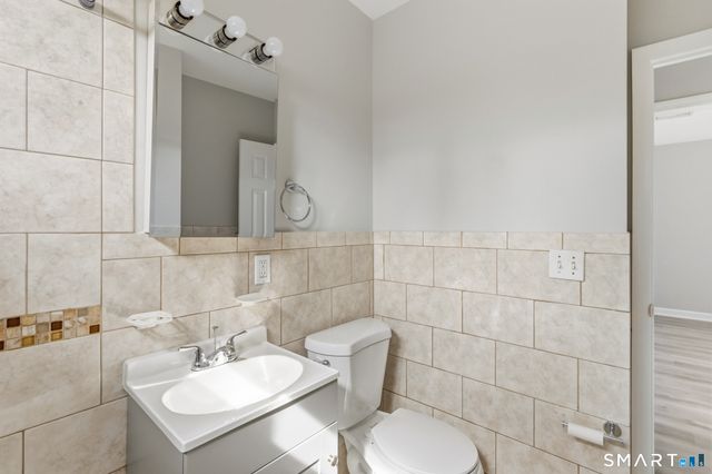 26 Rock Creek Road, New Haven, CT 06515