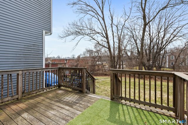 26 Rock Creek Road, New Haven, CT 06515