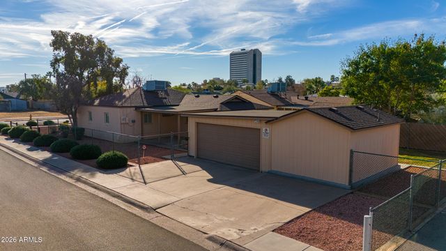 4246 N 2ND Drive, Phoenix, AZ 85013