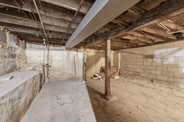 4403 Warsaw Street, Fort Wayne, IN 46806