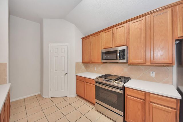 8719 Sailing Drive, Humble, TX 77346