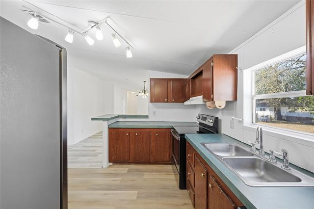 17058 SE 95 TH COURT, Summerfield, FL 34491