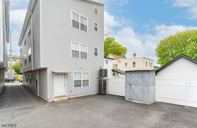 301 N 13Th St, Newark City, NJ 07107
