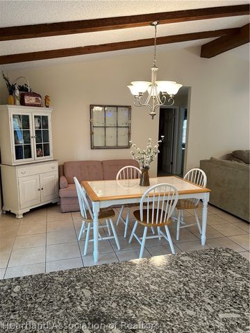 5924 PEBBLE Lane, Sebring, FL 33876