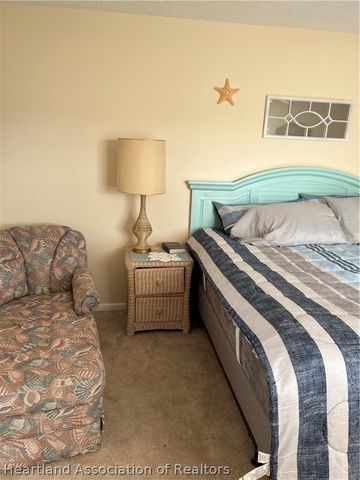 5924 PEBBLE Lane, Sebring, FL 33876