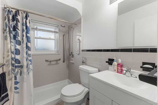 7316 Drexel Street, Dearborn Heights, MI 48127