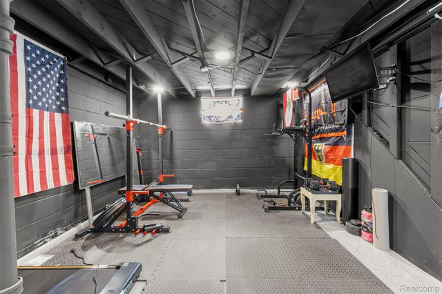 7316 Drexel Street, Dearborn Heights, MI 48127