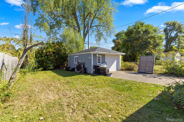 7316 Drexel Street, Dearborn Heights, MI 48127