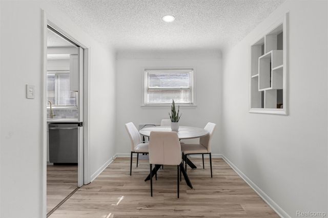 7316 Drexel Street, Dearborn Heights, MI 48127