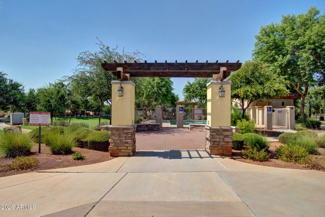 2614 E MEGAN Street, Gilbert, AZ 85295