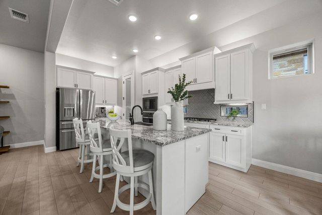 308 Morning Ridge CT, Georgetown, TX 78628