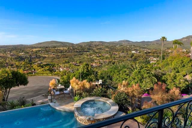 18102 Via Ascenso, Rancho Santa Fe, CA 92067