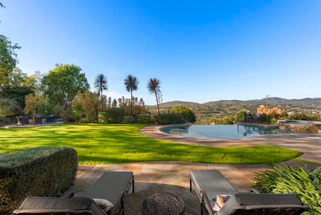 18102 Via Ascenso, Rancho Santa Fe, CA 92067