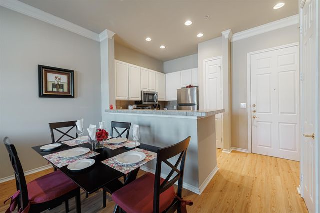 2400 Mccue Road 248, Houston, TX 77056