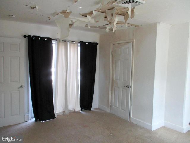 722 HILLTOWN PIKE, Hilltown, PA 18927