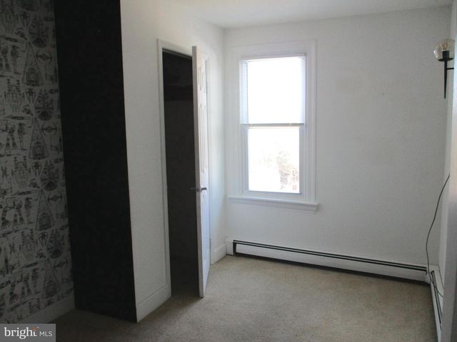 722 HILLTOWN PIKE, Hilltown, PA 18927