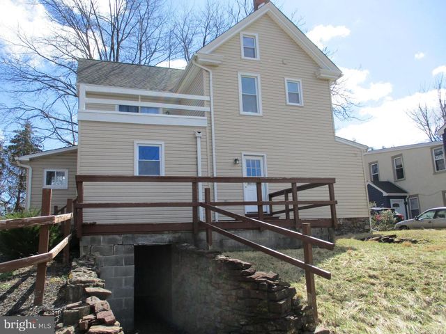 722 HILLTOWN PIKE, Hilltown, PA 18927