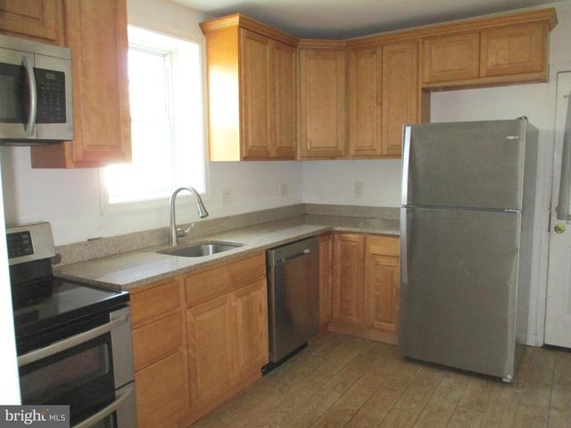 722 HILLTOWN PIKE, Hilltown, PA 18927