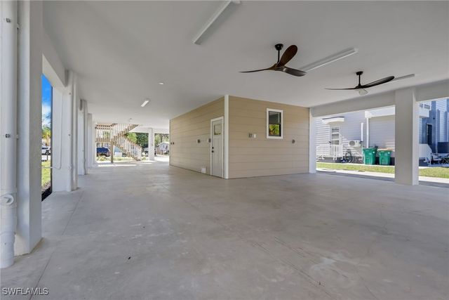 3085 Connecticut AVE, Naples, FL 34112