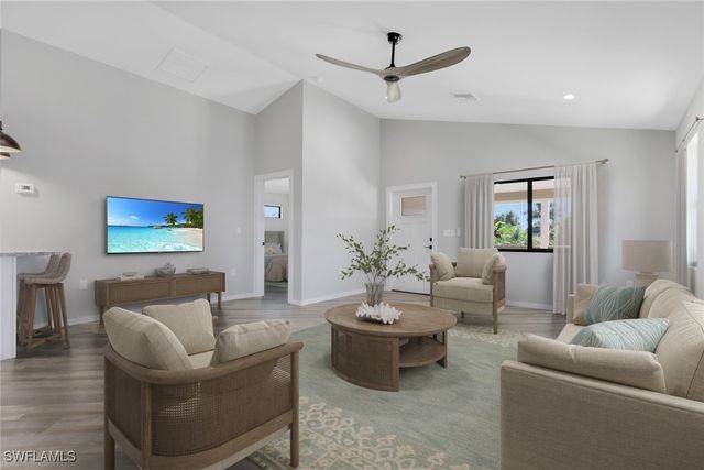 3085 Connecticut AVE, Naples, FL 34112