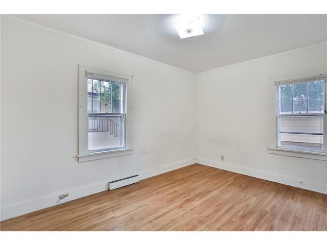 1720 Rollins Avenue SE, Minneapolis, MN 55414