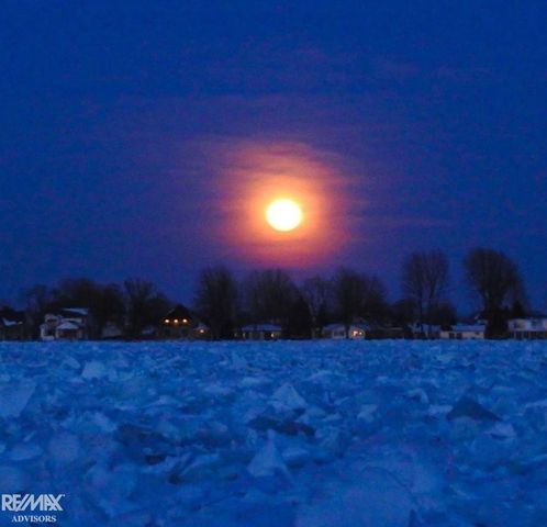 7054 Middle Channel Drive, Harsens Island, MI 48028