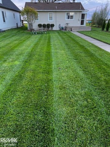 7054 Middle Channel Drive, Harsens Island, MI 48028