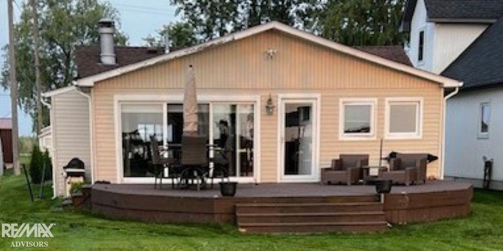 7054 Middle Channel Drive, Harsens Island, MI 48028