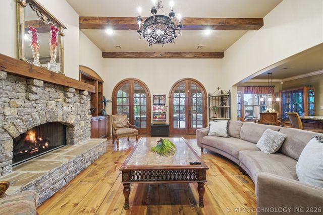 4505 Columbia Avenue, Tulsa, OK 74105