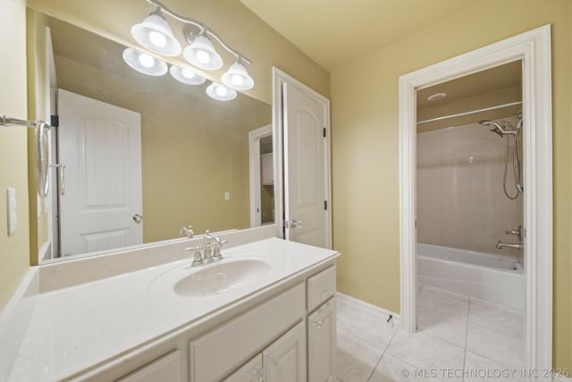 4505 Columbia Avenue, Tulsa, OK 74105