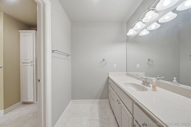 4505 Columbia Avenue, Tulsa, OK 74105