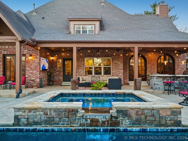 4505 Columbia Avenue, Tulsa, OK 74105