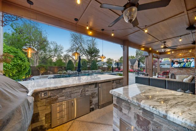 4505 Columbia Avenue, Tulsa, OK 74105
