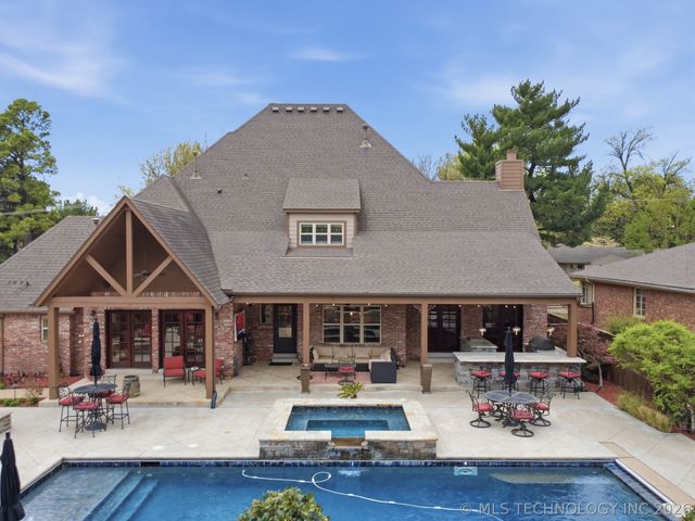 4505 Columbia Avenue, Tulsa, OK 74105