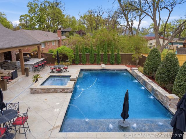 4505 Columbia Avenue, Tulsa, OK 74105