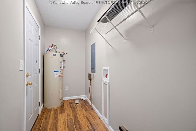 253 Bud Chatten Road, Leon, WV 25123