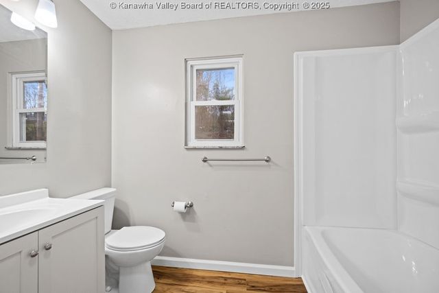 253 Bud Chatten Road, Leon, WV 25123