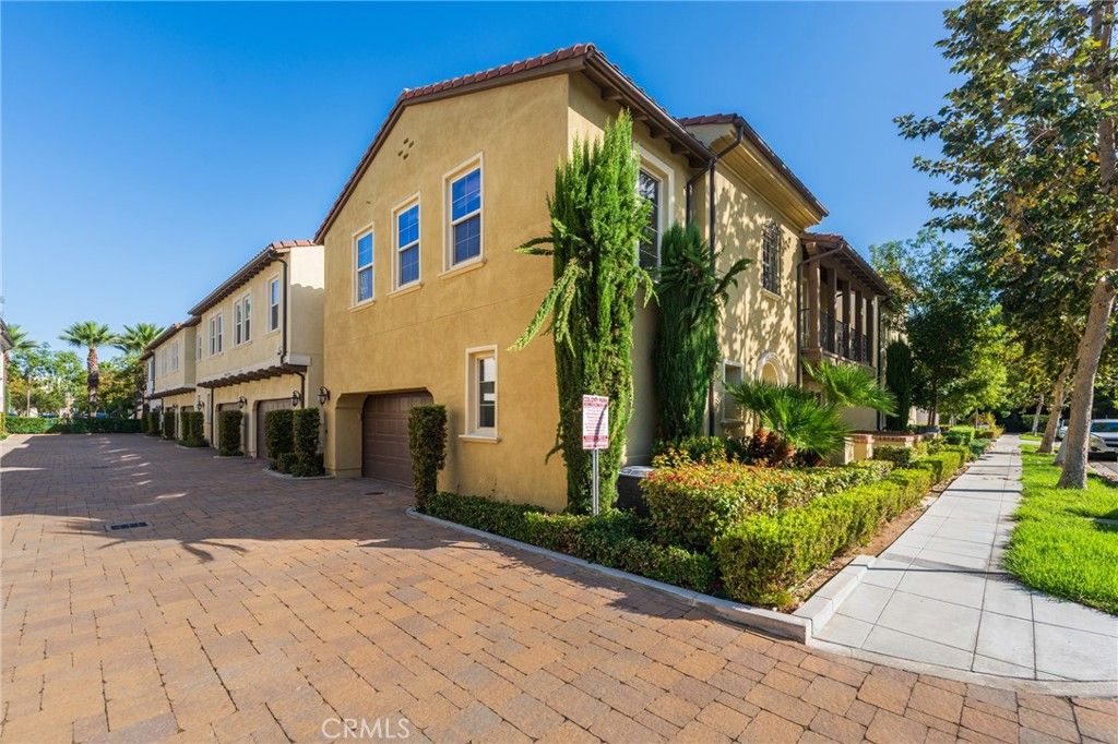 711 E Valencia, Anaheim, CA 92805 — photo 3