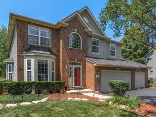 211 Cambridge Court, Oswego, IL 60543