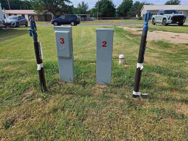 67 Ash Ave, Elgin, OK 73538