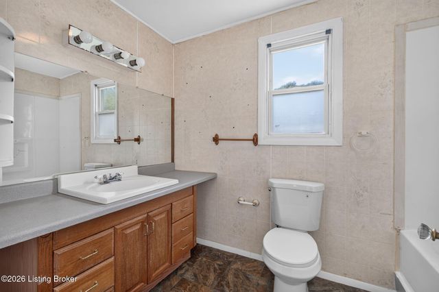 2918 Taylor Blvd, Louisville, KY 40208