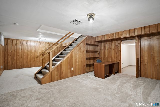 12 Esquire Drive A, Manchester, CT 06042